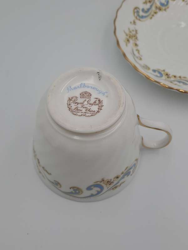 Vintage Royal Grafton MARLBOROUGH TRIO -Fine Bone China-(6 Available)