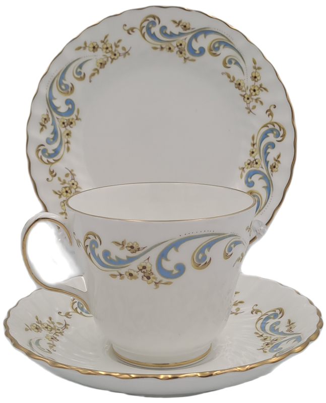 Vintage Royal Grafton MARLBOROUGH TRIO -Fine Bone China-(6 Available)