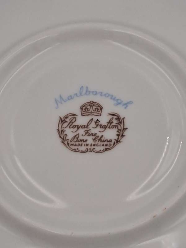 Replacement Vintage Royal Grafton MARLBOROUGH Cake plate Smooth Pattern -Fine China (2 Available)