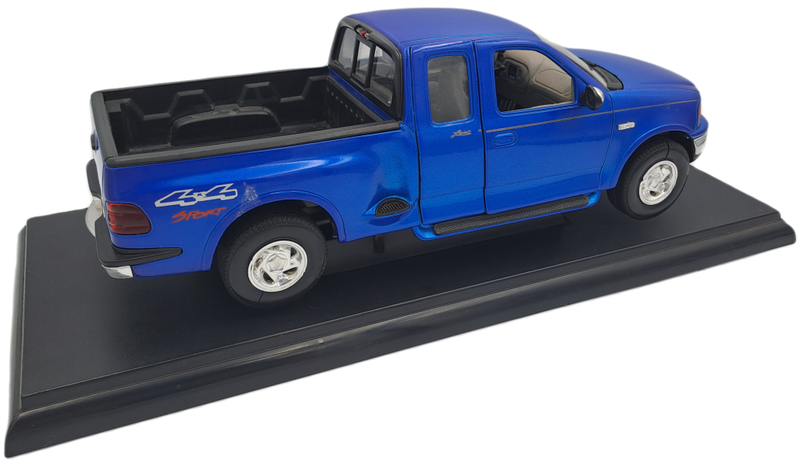 1999 Welly -Die-Cast - FORD F-150 Flareside Supercab Pick-up - Scale 1/18