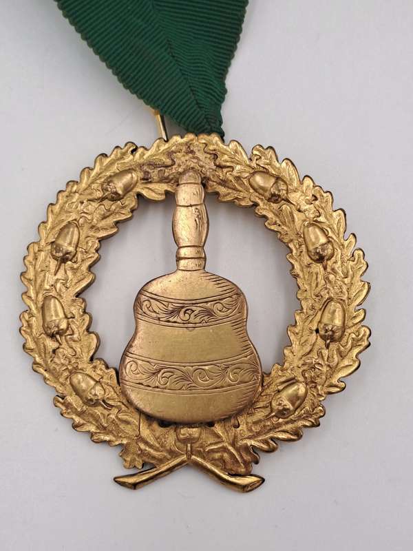 Vintage Masonic medal presented By Bro.Norman Hon.S.G.D to Bro Thys Hon.S.G.D