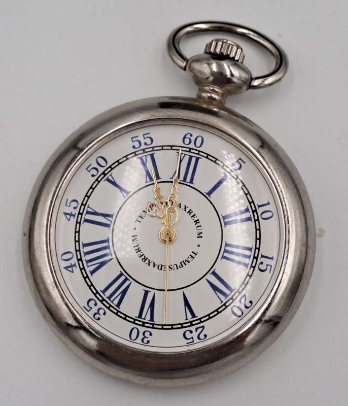 Hachette Quartz Pocket watch - Hachette Collection - No magazine -Tempusedaxrerum -Working
