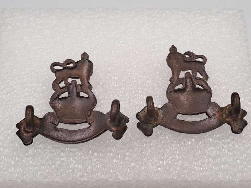 British Army: Royal Army Pay Corps Collar Badges 28mm x 30mm