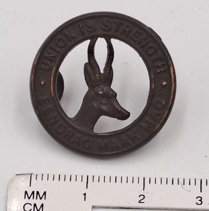 Vintage SADF /SA ARMY UNION IS STRENGTH-COLLAR BADGE SADF