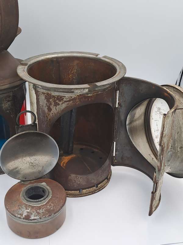 Vintage SAS-SAR Railway Signal Lamp -Not restored-