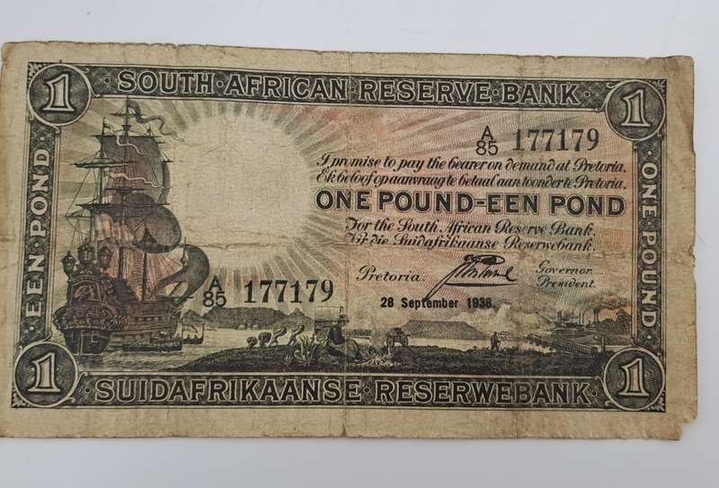 J. Postmus 1938 A85 Prefix - South Africa One Pound -Een Pond Bank note Circulated