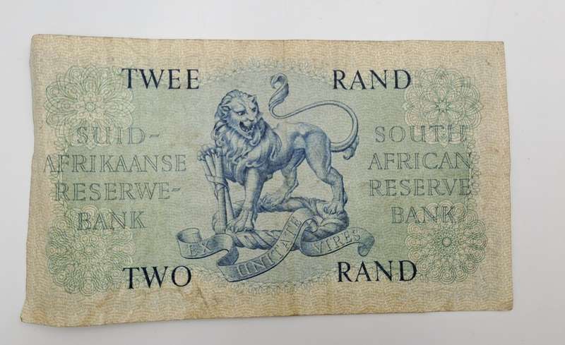G.Rissik 1962 B184 Prefix - South Africa 2 Rand -Two Rand Bank note Circulated