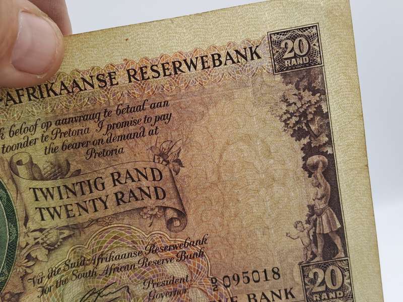 G.Rissik 1962 D2 Prefix - South Africa 20 Rand -Twenty Rand -AFrikaans -English Bank note Circulated