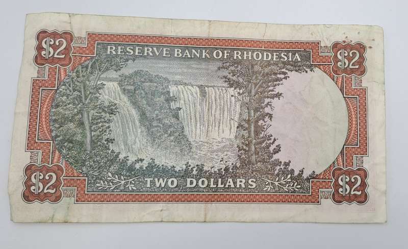 Rare 1970 Rhodesia 2 Dollar (Two Dollar) Banknote-Rhodes Watermark