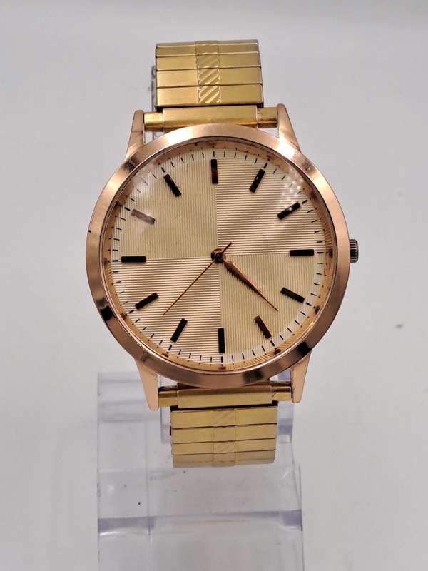 Pre-Owned Mens Gold Tone Fashion  Quartz Watch -Working- No Name
