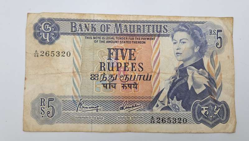 1967  Mauritius 5 Rupees  Bank Note -Circulated