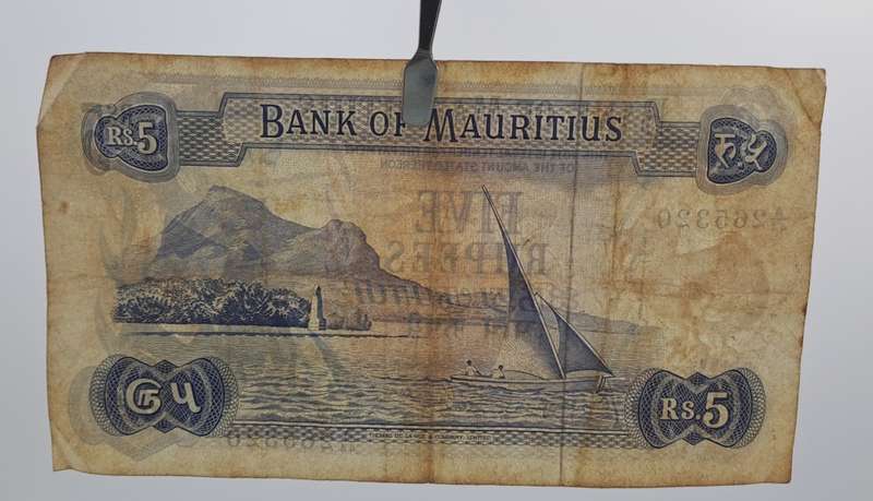 1967  Mauritius 5 Rupees  Bank Note -Circulated