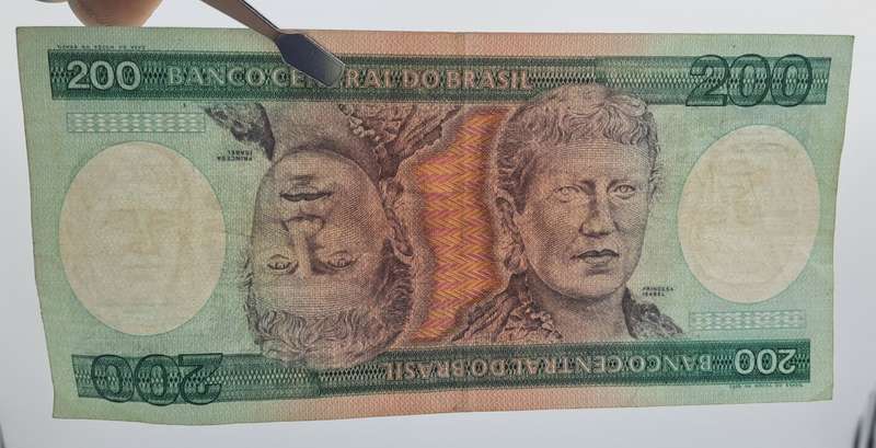 1981-1984  Brazil 200 Cruzeiros Bank note -Circulated