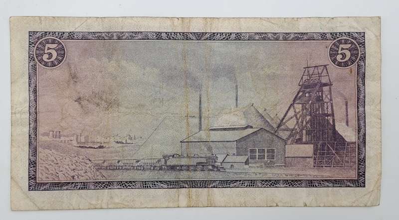 1966-1967 TW de Jongh South Africa 5 Rand- R5 - English-Afrikaans  Prefix F100 -Bank Note