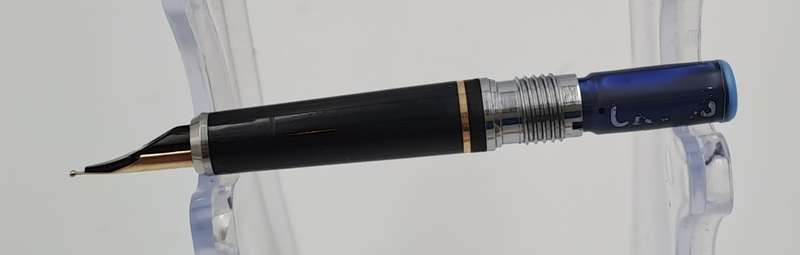 Vintage Cross 1/20 14kt Rolled Gold Fountain Pen 14kt 585 Nib -Ink Tested-Branded and engraved