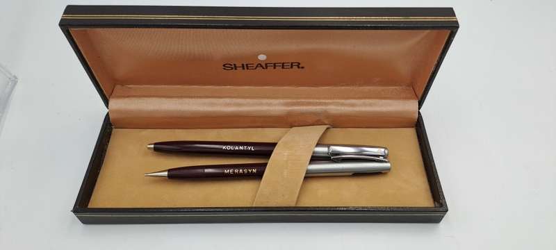 Vintage White dot Sheaffer 440 ballpoint pen and Pencil set -Branded- see condition