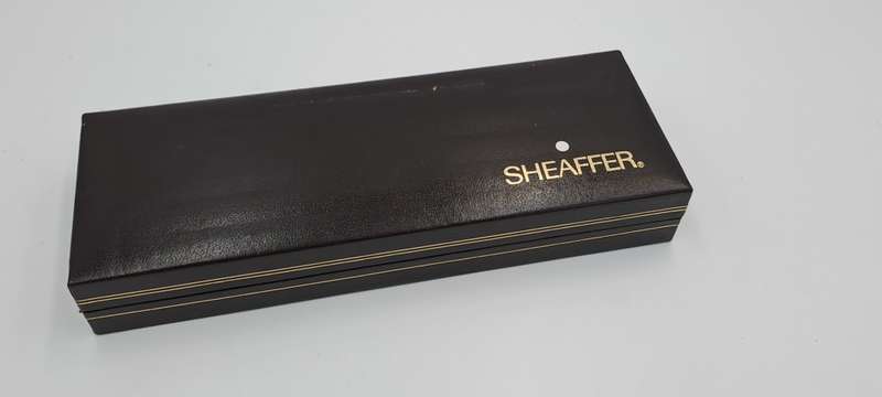Vintage White dot Sheaffer 440 ballpoint pen and Pencil set -Branded- see condition