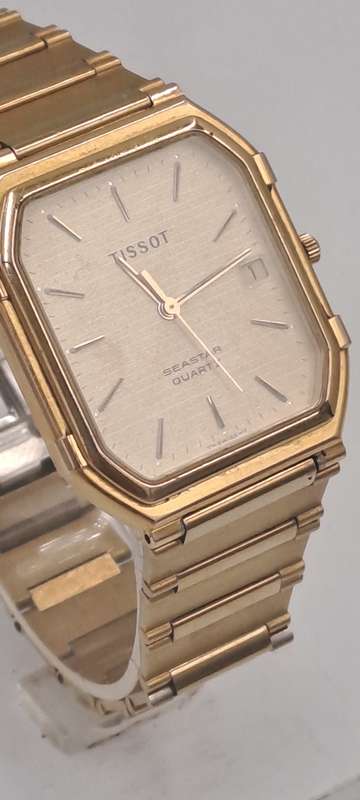 Vintage Mens Swiss Tissot Seastar FTB 356 Quartz Gold Tone watch Sapphire Glass.