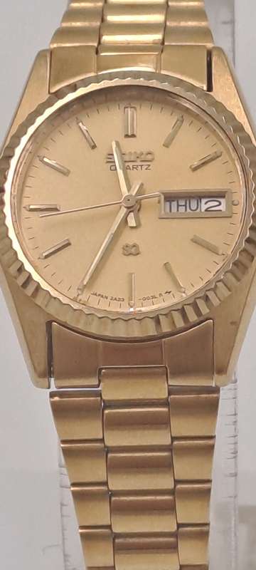 Vintage Ladies Seiko 2A23-003LR Quartz Day/Date Gold tone Watch -Working 100%