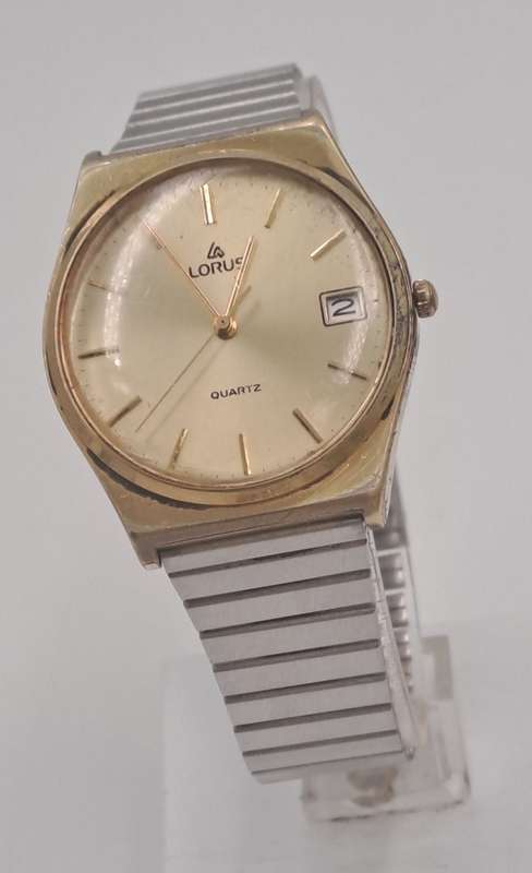Pre-Owned Vintage Mens Lorus Quartz Y142-8010 watch -Working