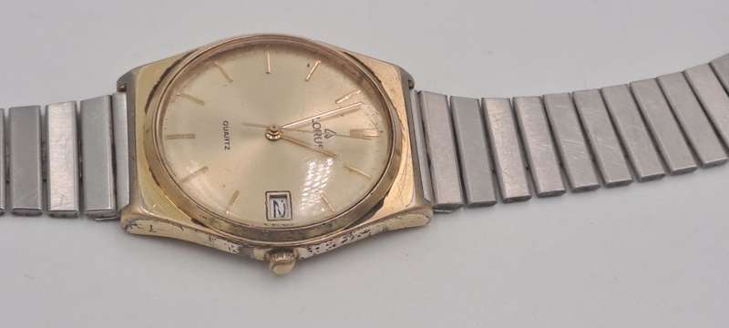 Pre-Owned Vintage Mens Lorus Quartz Y142-8010 watch -Working