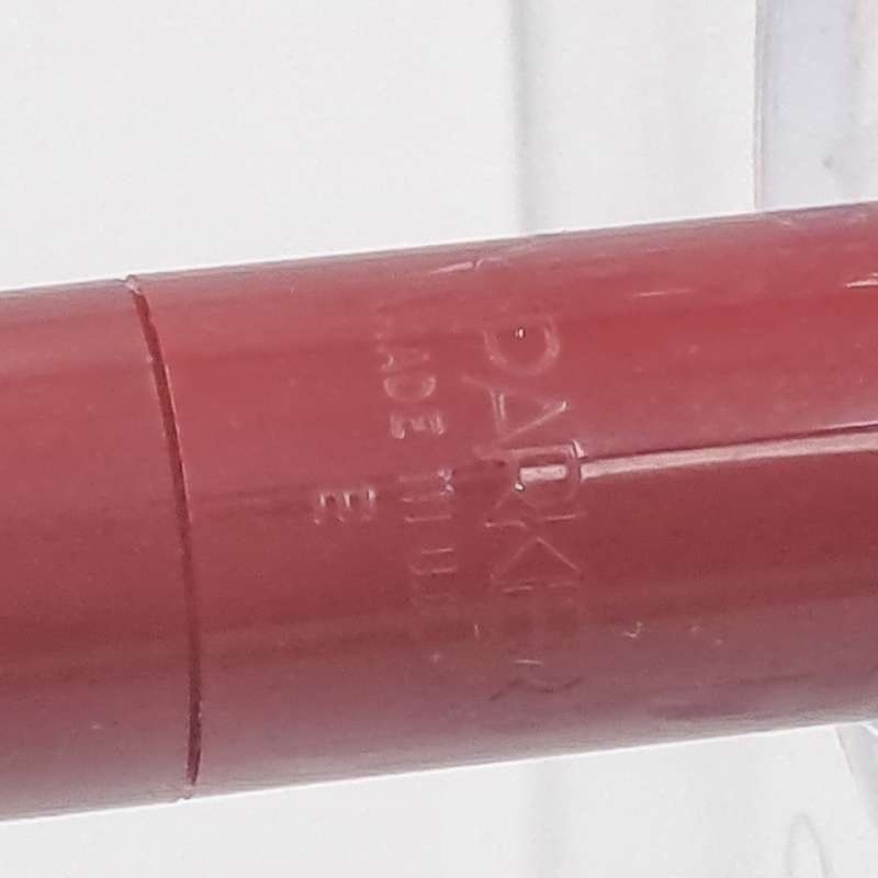 Pre-owned 2008 Parker Arrow Maroon Rollerball Pen  ..  In case , Ink still ok