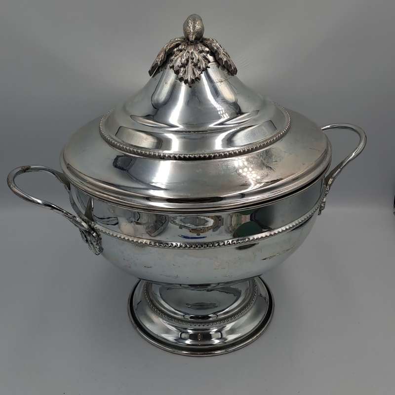 Large Vintage Silver Plate Tureen with Lid 30cm Tall -
