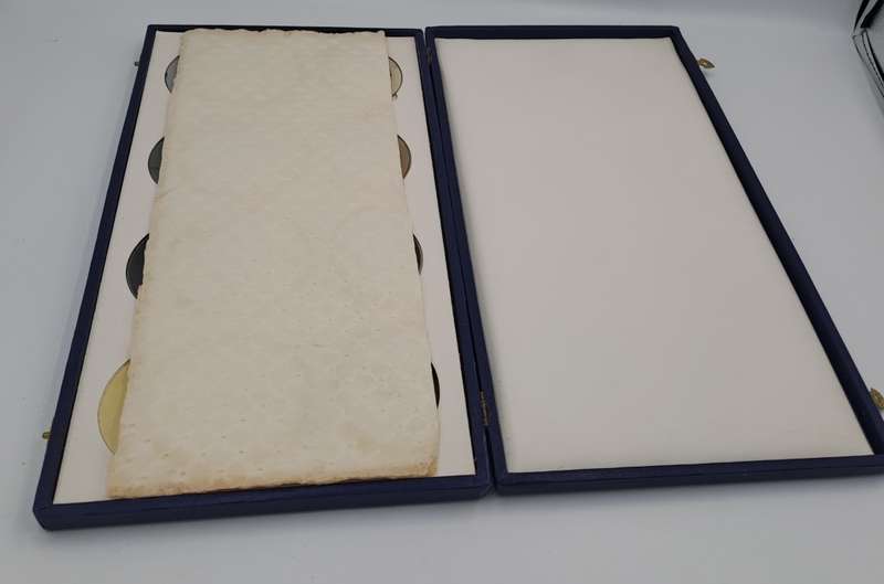 Eyeware -Vintage Optometrist  Metalux Tinted Lenses sample Kit in case