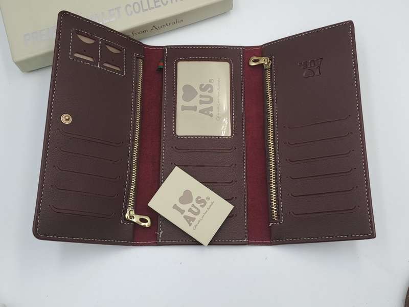 Unused `l Love Australia` Copyright Design Ladies Premier Leather wallet Collection-Souvenir Gift