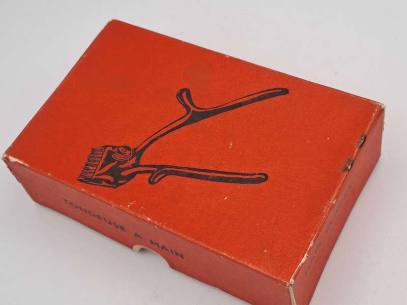 Vintage French Hair Clippers in Original Box -Good Condition