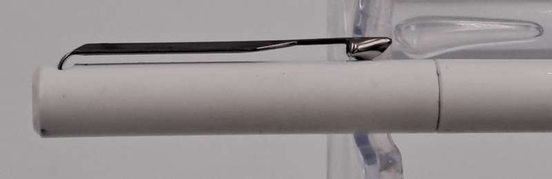 Parker Vector STD RB White Medium Blue G.B.X in case with Alpha Logo (Rollerball)