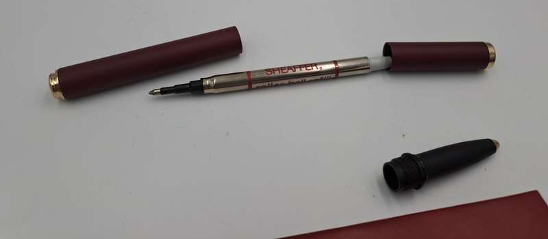 Vintage Maroon Sheaffer Award Rollerball Pen in Case - Ink still Ok -  made in the USA