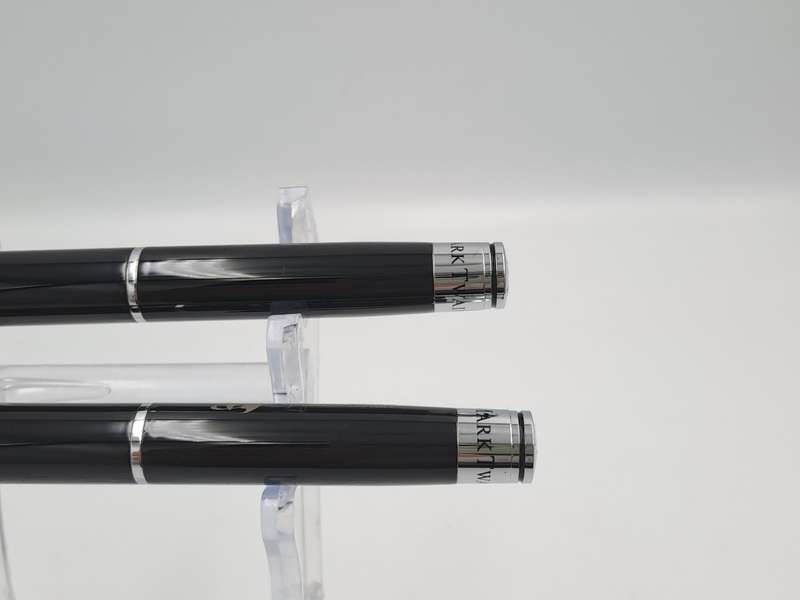 Pre-owned Mark Twain Luxury pen set with a company Logo boxed