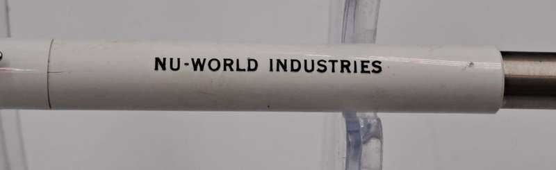 Vintage Branded White Parker Pen - no refill - will include a spare refill as in photos