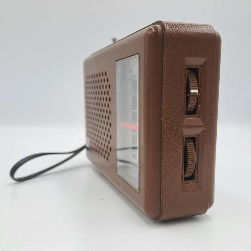 Vintage Sharp AM-FM Portable Radio -Battery Operated -Working