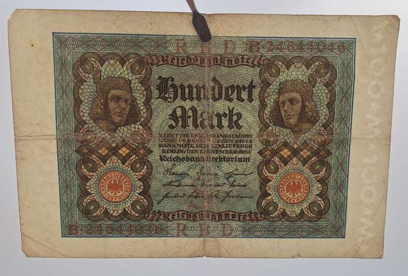 1920  Germany (1871-1948) 100 Mark Reichsbank note