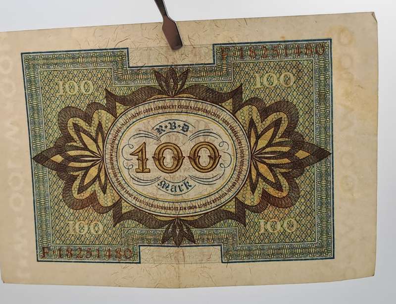 1920  Germany  Germany (1871-1948) 100 Mark Reichsbank note