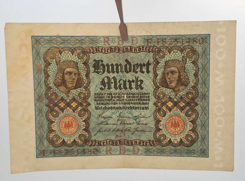 1920  Germany  Germany (1871-1948) 100 Mark Reichsbank note