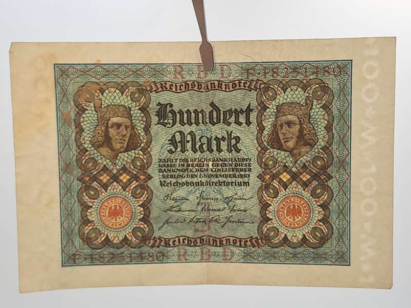 1920  Germany  Germany (1871-1948) 100 Mark Reichsbank note