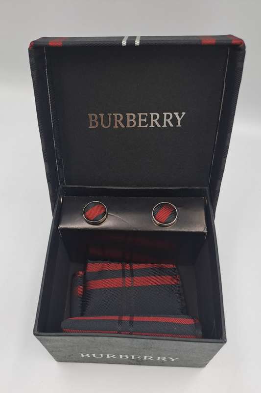 Vintage Burberry Cufflinks and Pocket Square Gift set -The Tie is Missing