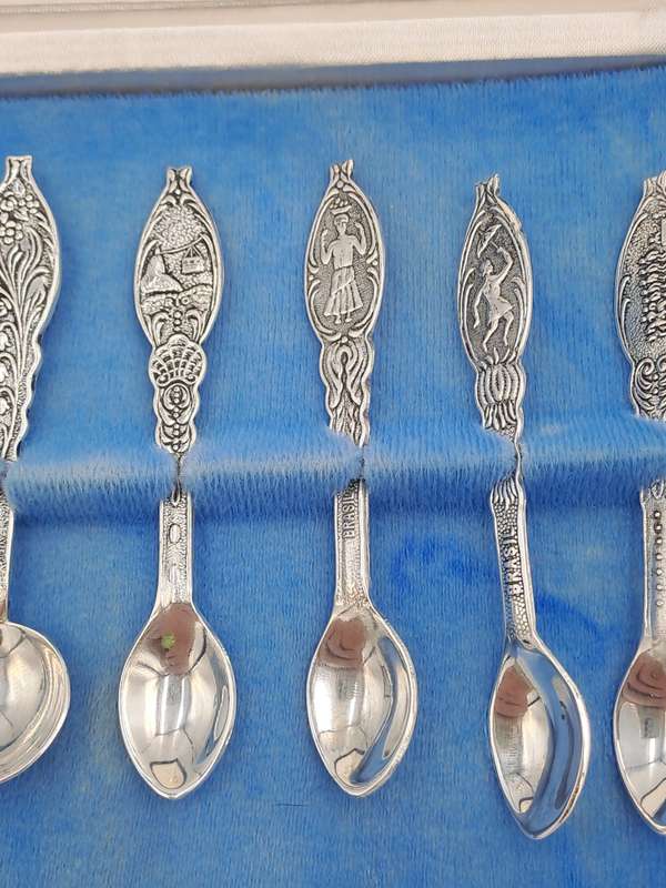 Vintage MP Prata 99 Silverplate Demitassee 7pc  Spoon Set-Boxed