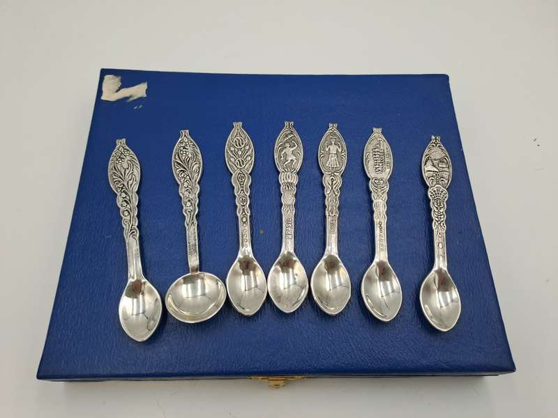 Vintage MP Prata 99 Silverplate Demitassee 7pc  Spoon Set-Boxed