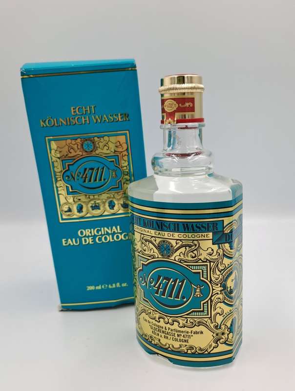 Vintage Original Kolnisch Wasser 4711 Eau de Cologne Original 200ml -full -seal broken in Box.
