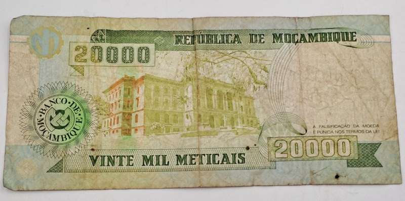 1999 Mozambique 20 000 Meticais