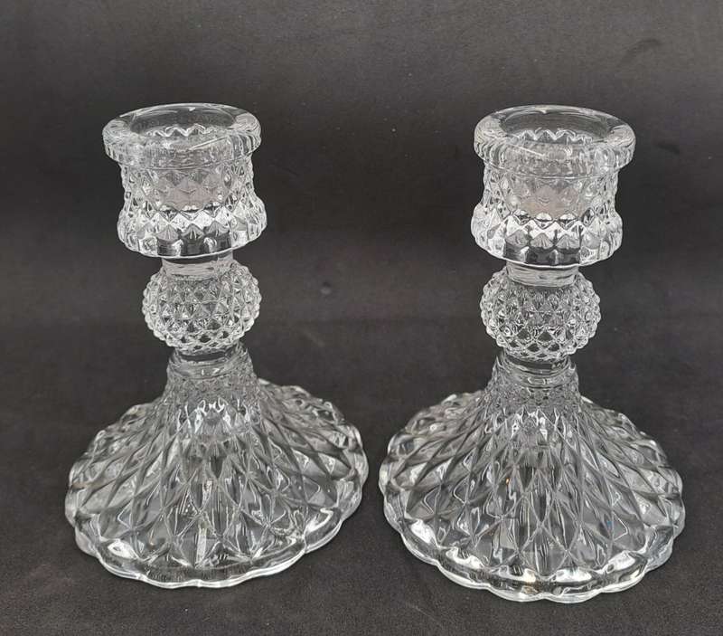 A Pair of Crystal Candle Sticks 10,5cm