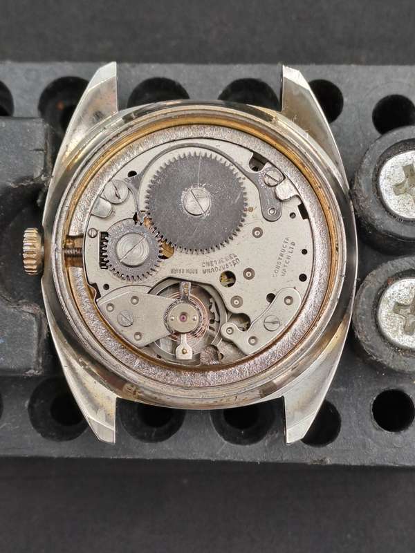 Vintage Mens Rottery Swiss Made Manual Wind Watch -Working -17 Jewels