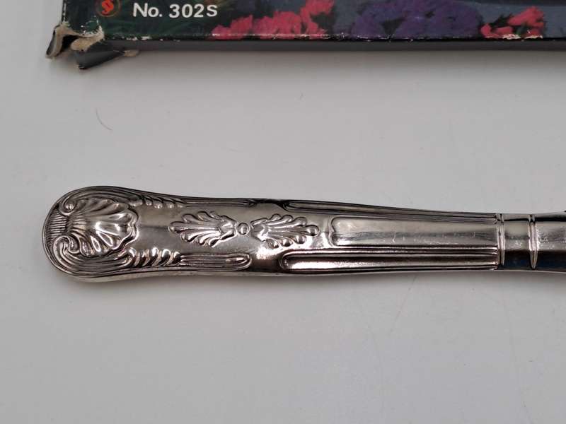 Vintage Silver Plated Cake Server -Boxed - Kings Pattern