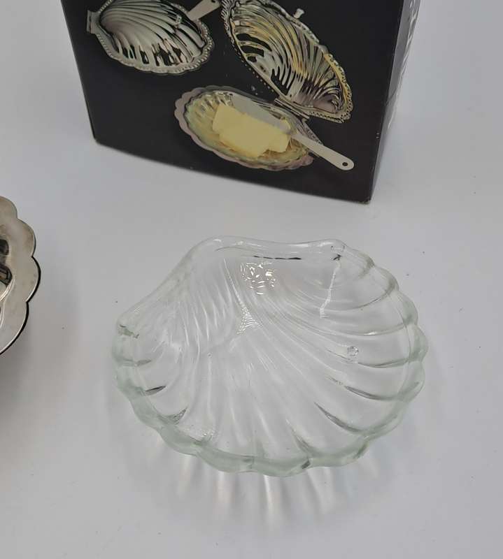 Vintage  Silver Plated Shell Butter Dish - Boxed