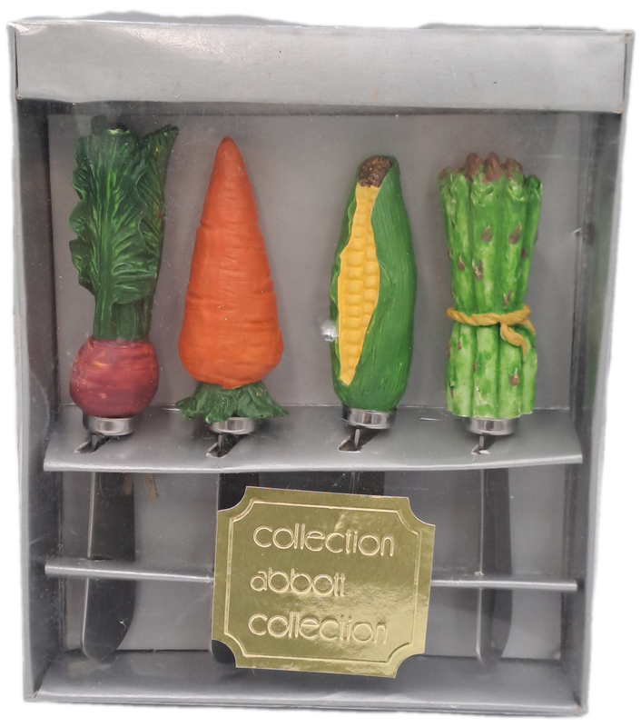 4 Abbott Collection Vegetable Stainless steel Cheese spreader Knifes -Boxed