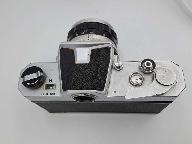 Vintage 1967-1975 Nikkormat FTn 35mm SLR Camera  with Nikkor-H Auto 1:2 f50mm Lens
